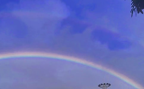 �ʺ�ɫ�Ļ��̰�15ƪ���ţ�