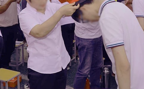 ����������ҳ����Ը�