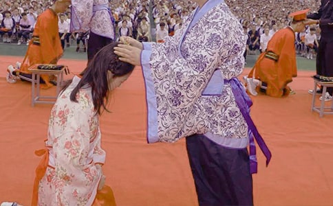 ������ҳ����Ը�