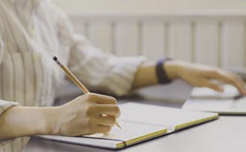 ����ɩ���������4ƪ