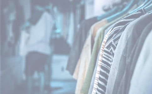 ���·�װ���ۺ�ͬ