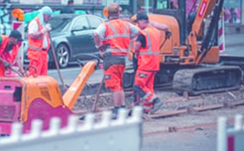 ����ʩ�����չ����ܽ�