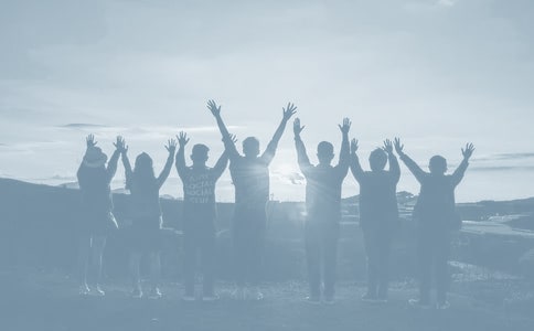 �������Զ̾������ҵ