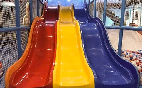 安安全全玩滑梯教案