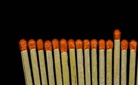 ����������С����и� 