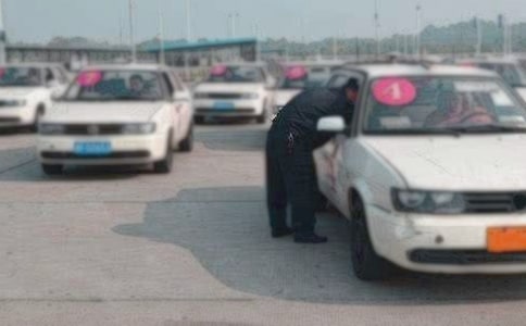 ����ѡ����У��ŵ��3ƪ