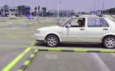 ��У�Ͷ���ͬ����