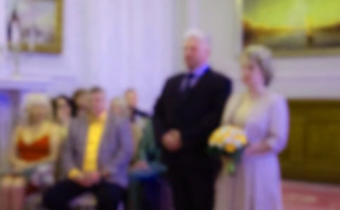 ���ף����