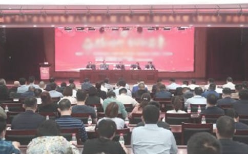 名人名师工作室开班典礼学员代表发言稿范文