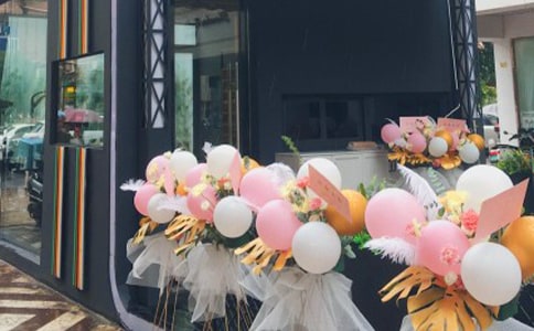 �µ꿪�ŵĻ�ӭ��