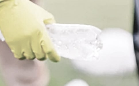 �������˳а���ͬ��