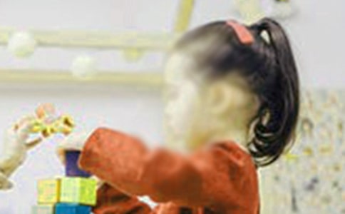 《漂亮女孩夏林果》读后感