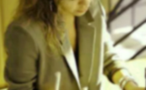 һ��İ��Ů�˵����Ŷ����