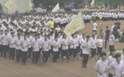 �ܲٶ�Ա�ᷢ�Ը�