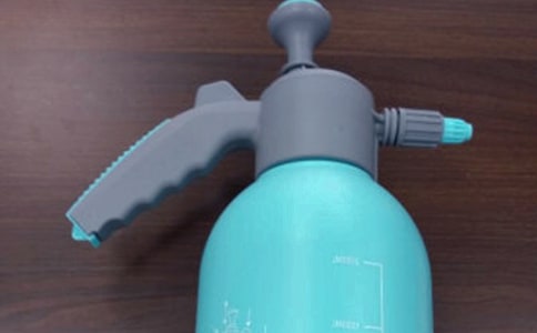 自制小喷壶大班教案