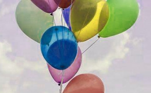 中班美术活动乘气球教案