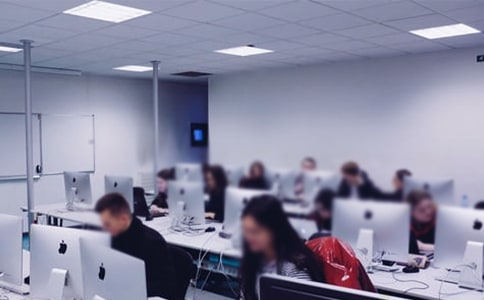 �ι�ʵϰ�ĵ����