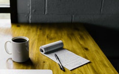 ��С¶�顷˵�θ�