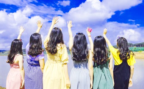 ��ͬѧ�ı�ҵ���ԣ���ѡ2ƪ��