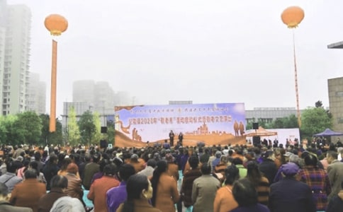 学校文艺演出活动总结范文