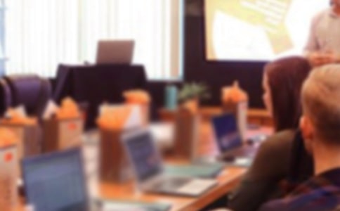 Ů����������ѡ�ݽ���