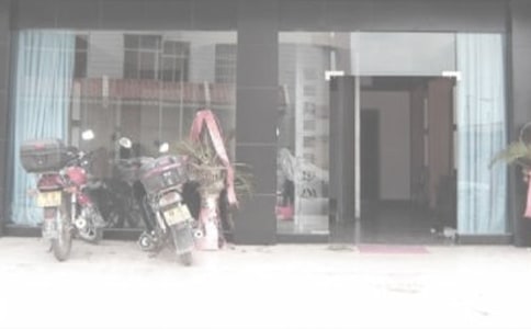 װ�ι�˾�Ͷ���ͬ(10ƪ)