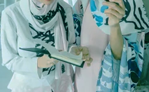 ��ѯ�����ͬ������